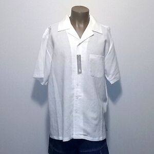 Flawless & Timeless 1pc White Men's short sleeve shirt by Classico